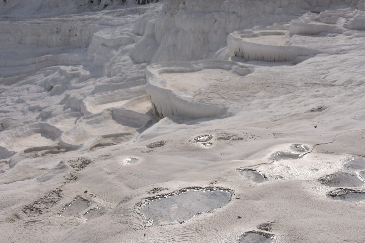 blanco-cuevas-pamukkale